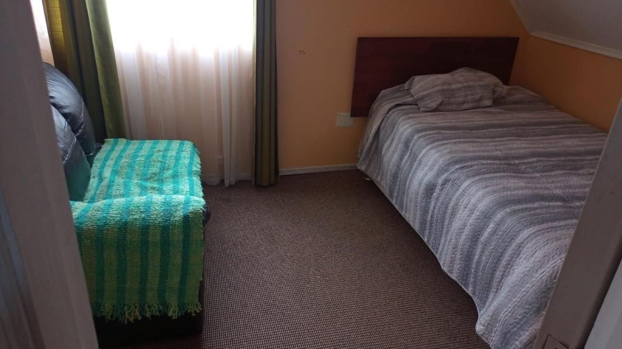 Cabanas Y Hostal Tepual Puerto Montt Eksteriør billede